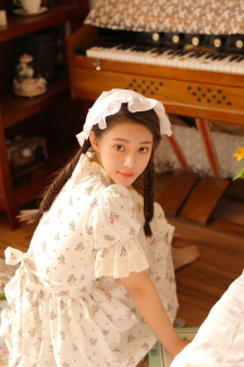 《美国空姐2018法版》